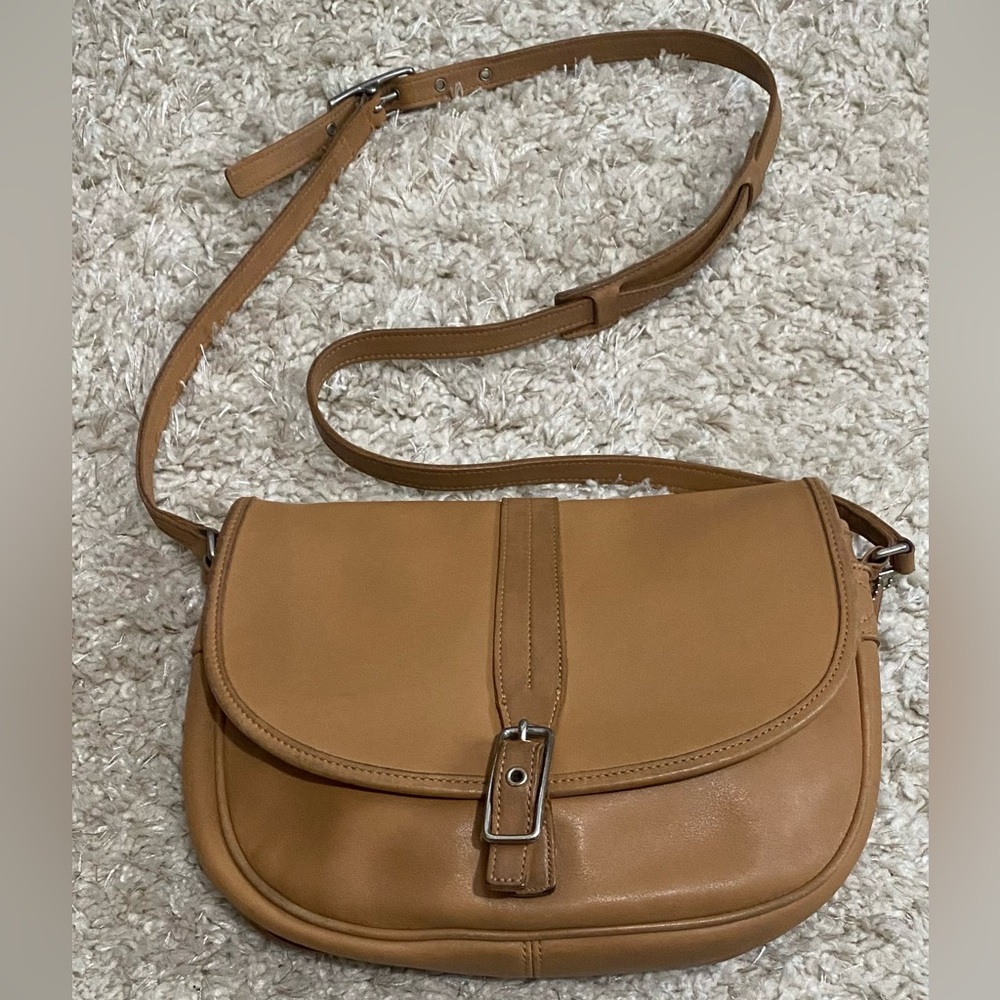 Vintage Coach Leather Legacy Camel Beige Silver West Saddle Bag Purse